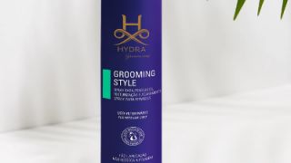 Hydra grooming style